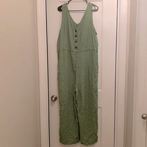 Time and Tru utility green jumper